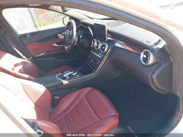 55SWF4KB0FU044989 Mercedes-Benz C 300 4matic/luxury 4matic/sport 4matic