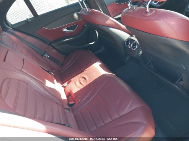 55SWF4KB0FU044989 Mercedes-Benz C 300 4matic/luxury 4matic/sport 4matic