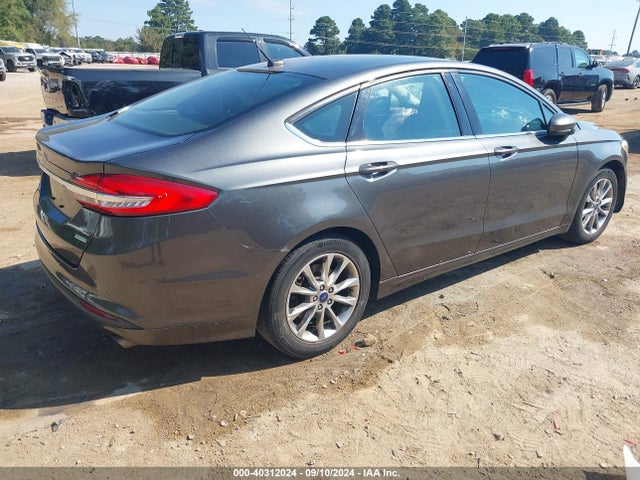 Ford FUSION SE 2017 3FA6P0HD0HR367141 Image 4