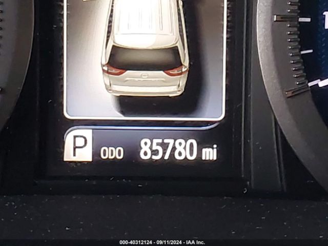 5TDYZ3DC3HS894955 Toyota Sienna Xle 8 Passenger