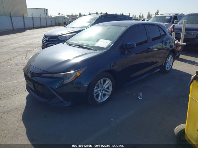 Toyota COROLLA SE 2019 JTNK4RBE7K3028725 Image 2