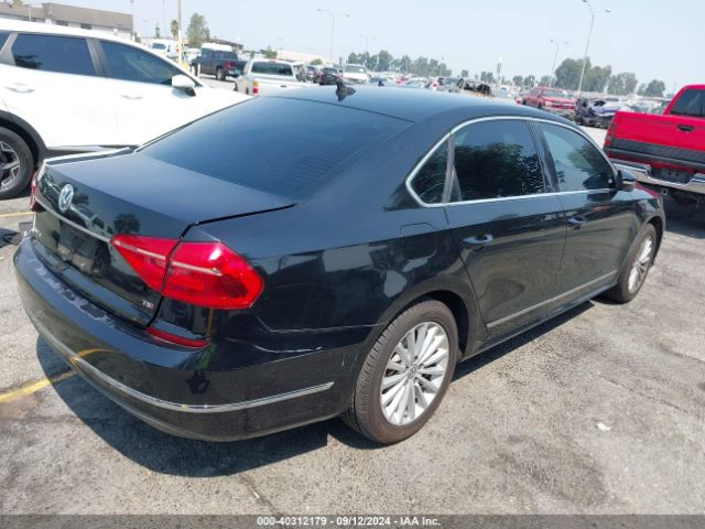 1VWBT7A38GC048806 Volkswagen Passat 1.8t Se