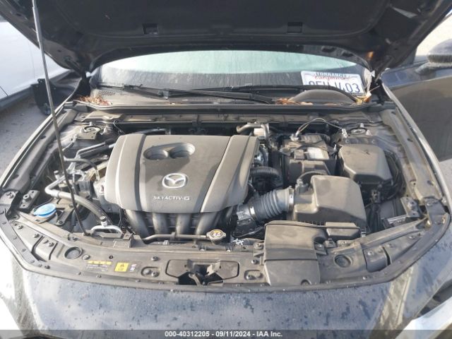 3MZBPBDL1NM309627 Mazda Mazda3 Premium