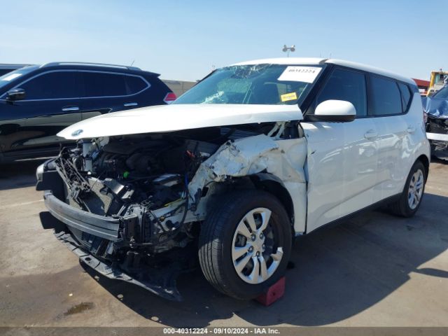KNDJ23AU6L7714390 KIA SOUL LX