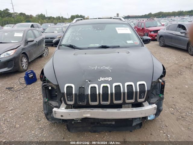 1C4PJMJS3GW319001 Jeep Cherokee Overland