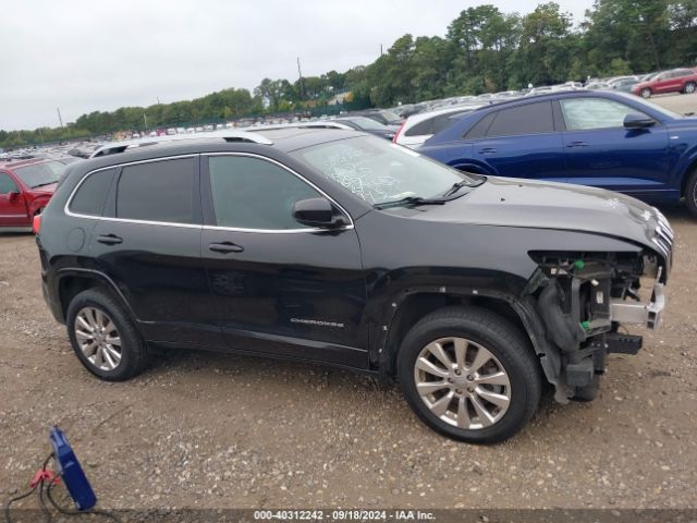 1C4PJMJS3GW319001 Jeep Cherokee Overland