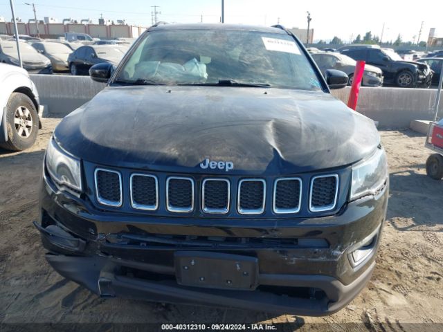 3C4NJCBB0LT154895 Jeep Compass Latitude Fwd