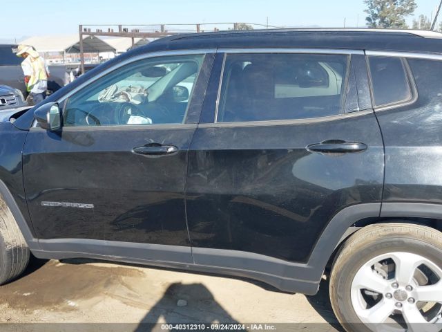 3C4NJCBB0LT154895 Jeep Compass Latitude Fwd
