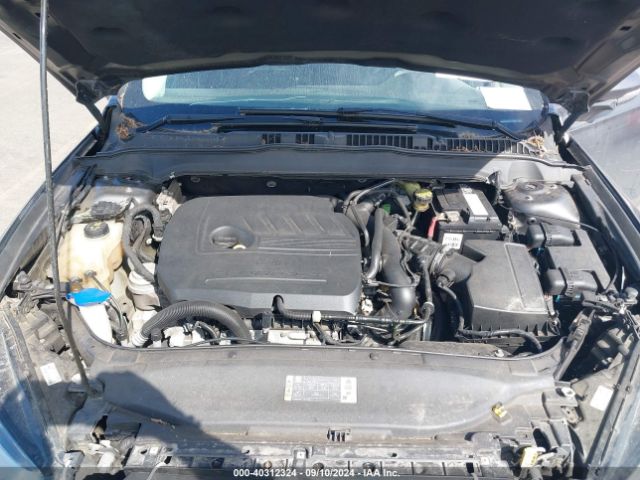 3FA6P0HD6FR129985 Ford FUSION SE