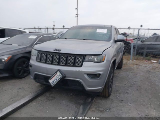 1C4RJEAGXKC680813 Jeep Grand Cherokee Altitude 4x2