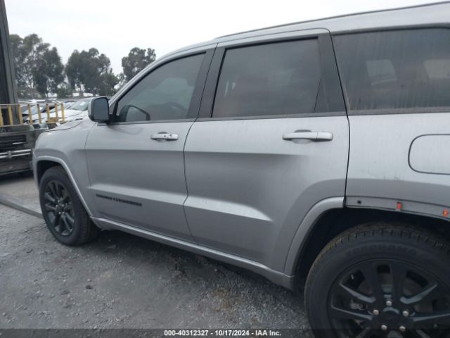 1C4RJEAGXKC680813 Jeep Grand Cherokee Altitude 4x2