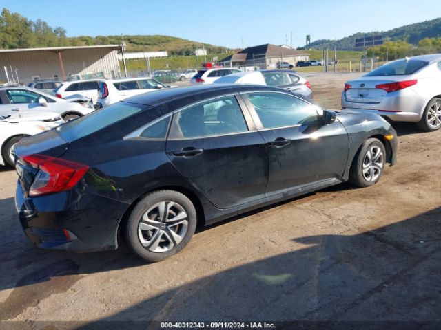 2HGFC2F53HH503594 Honda Civic Lx