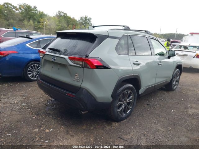 2022 TOYOTA RAV4 HYBRID JTMB6RFV4ND524119 Photo 3