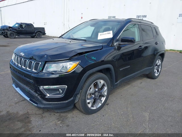 3C4NJCCB9LT211402 Jeep Compass Limited Fwd