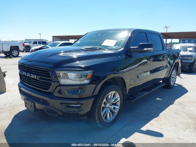 RAM 1500 Laramie  4x4 5'7 Box 2021 1C6SRFJT2MN809445 Image 2