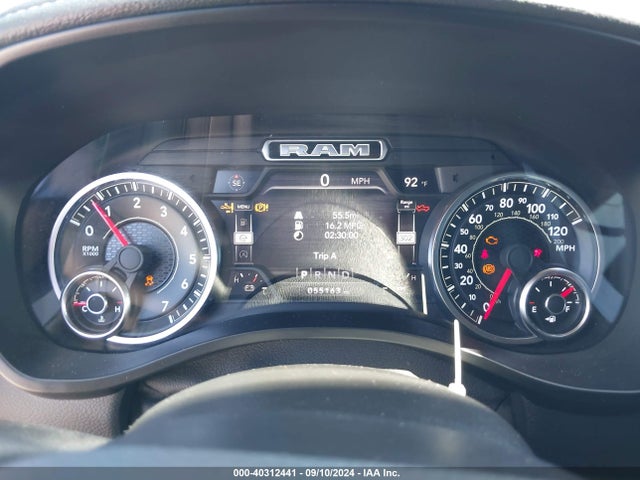 RAM 1500 Laramie  4x4 5'7 Box 2021 1C6SRFJT2MN809445 Image 7