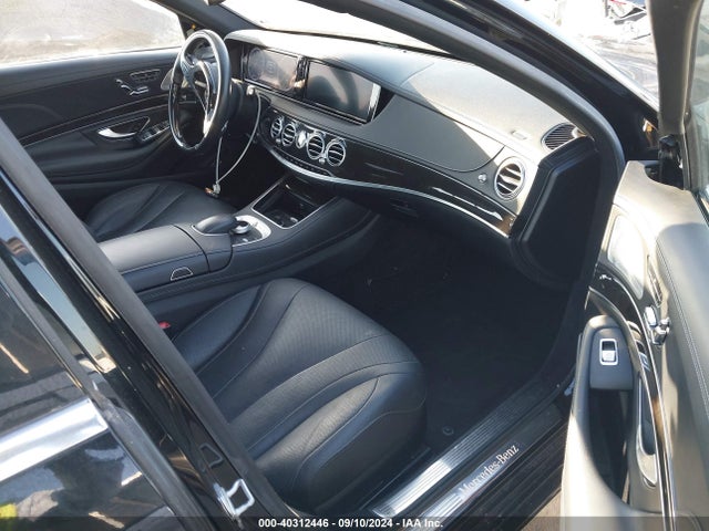 WDDUG8CB4EA068317 Mercedes-Benz S 550