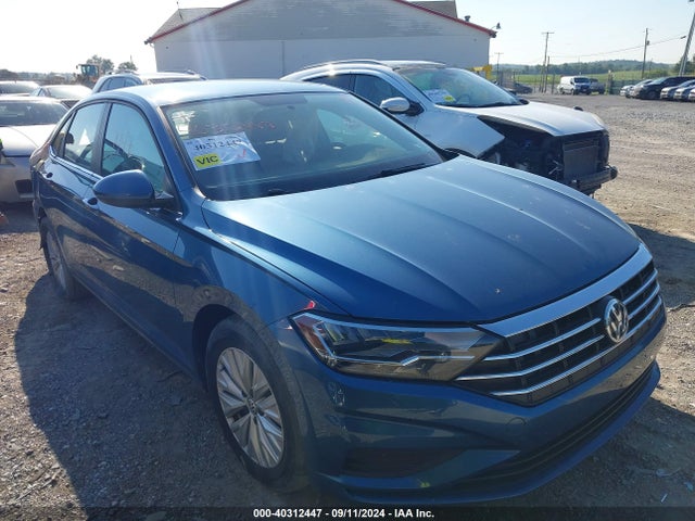2019 3VWN57BU9KM204552 main image