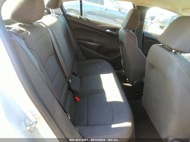 1G1BC5SM1J7174349 Chevrolet Cruze Ls Auto