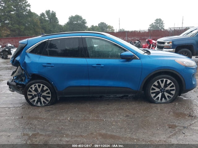 1FMCU9H95LUA15725 Ford ESCAPE SEL