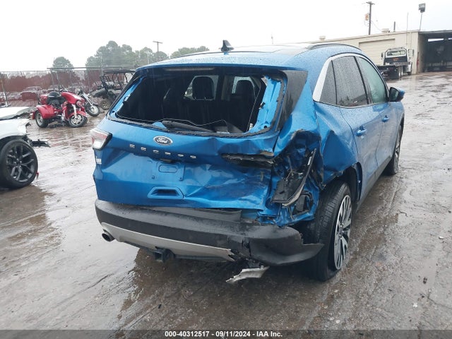 1FMCU9H95LUA15725 Ford ESCAPE SEL