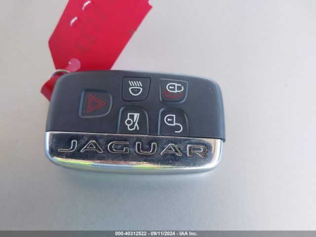 SAJBD4BVXGCY11179 Jaguar Xf 35t Premium