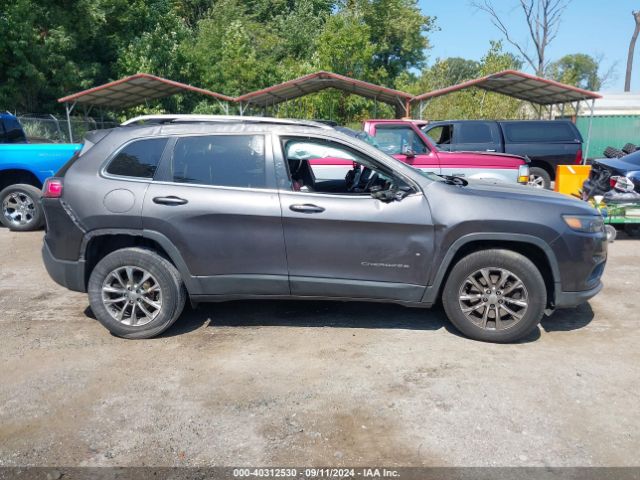 1C4PJMLBXKD189736 Jeep Cherokee Latitude Plus 4x4