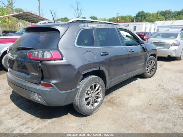 1C4PJMLBXKD189736 Jeep Cherokee Latitude Plus 4x4