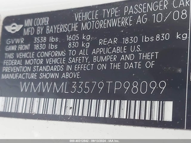2009 MINI COOPER CLUBMAN WMWML33579TP98099 Photo 8