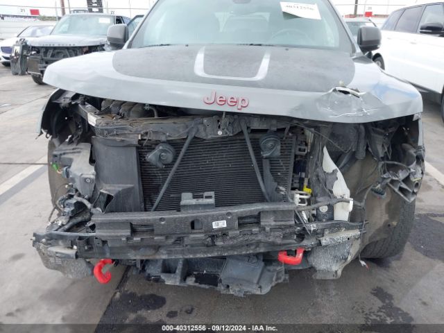1C4RJFLG0KC695453 Jeep Grand Cherokee Trailhawk 4x4