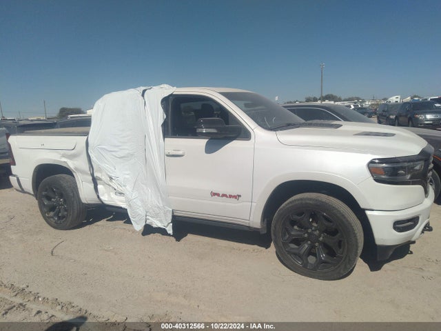 1C6SRFHT0NN332330 RAM 1500 Limited  4x4 5'7 Box