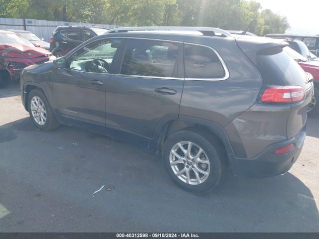 1C4PJLCB5FW706249 Jeep Cherokee Latitude