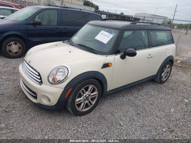 2012 MINI COOPER CLUBMAN WMWZF3C52CT488964 Photo 1