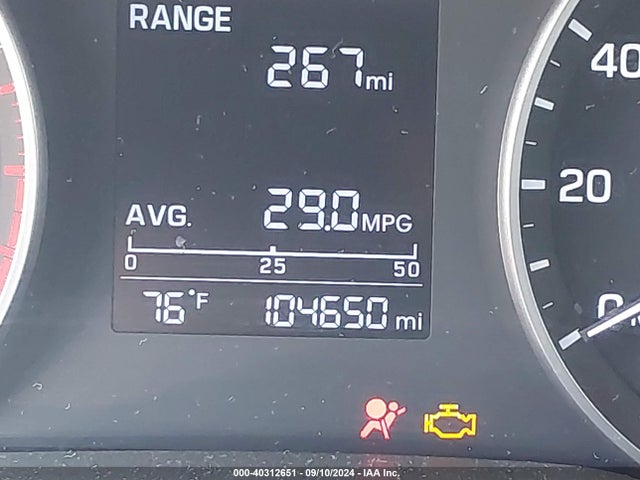Hyundai ELANTRA SE 2018 5NPD74LF0JH351502 Image 15