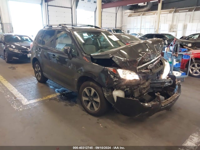 Subaru Forester 2.5i Premium 2017 JF2SJAGC3HH462479 Image 1