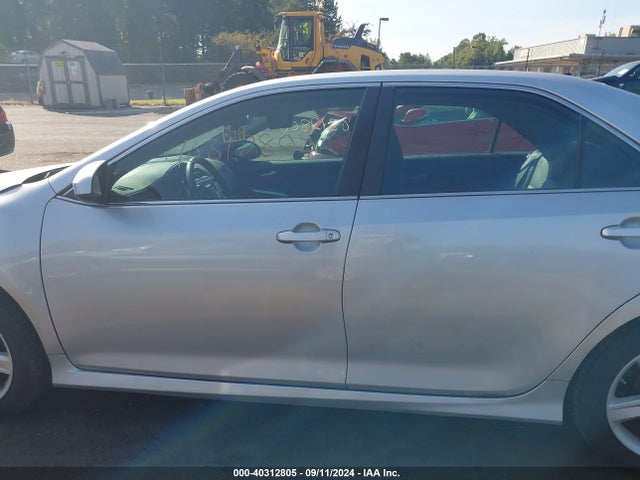 Toyota CAMRY SE 2014 4T1BF1FK3EU824365 Image 14