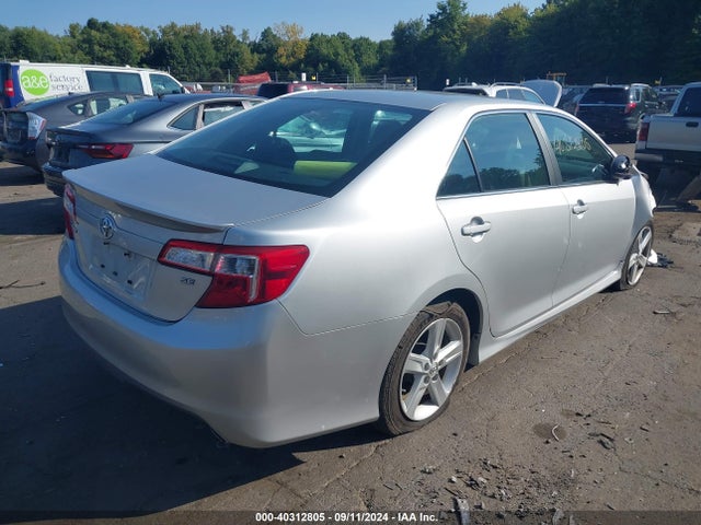 Toyota CAMRY SE 2014 4T1BF1FK3EU824365 Image 4