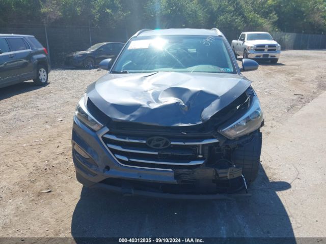 KM8J3CA49JU653947 Hyundai TUCSON SEL