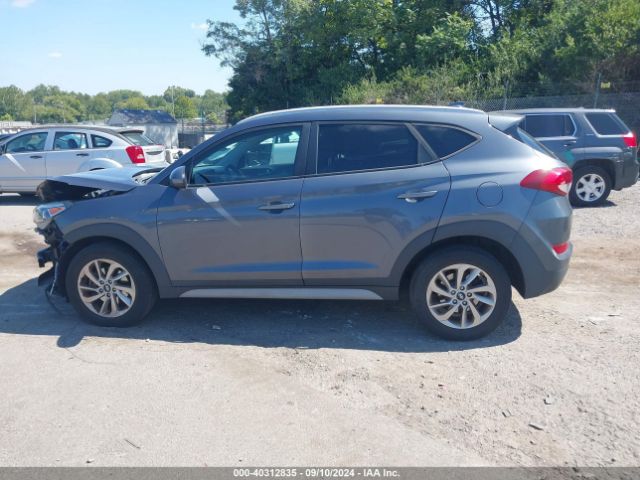 KM8J3CA49JU653947 Hyundai TUCSON SEL
