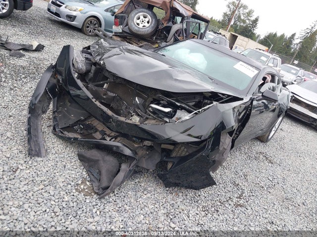 Chevrolet Camaro 2lt 2019 1G1FD1RS2K0113016 Image 2