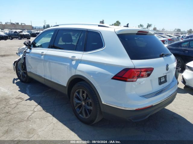 3VV2B7AX1NM131127 Volkswagen Tiguan 2.0t Se