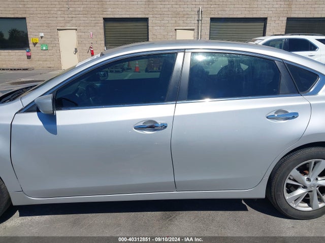 Nissan Altima 2.5 Sv 2015 1N4AL3AP0FC268021 Image 15