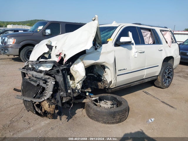 1GKS1CKJ2FR558549 GMC YUKON DENALI