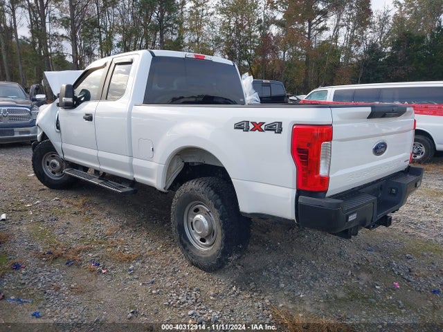 Ford F-250 Xl 2019 1FT7X2B69KEG53438 Image 3