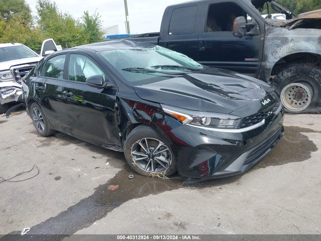 KIA Forte Lxs 2023 3KPF24AD6PE680906 Image 1