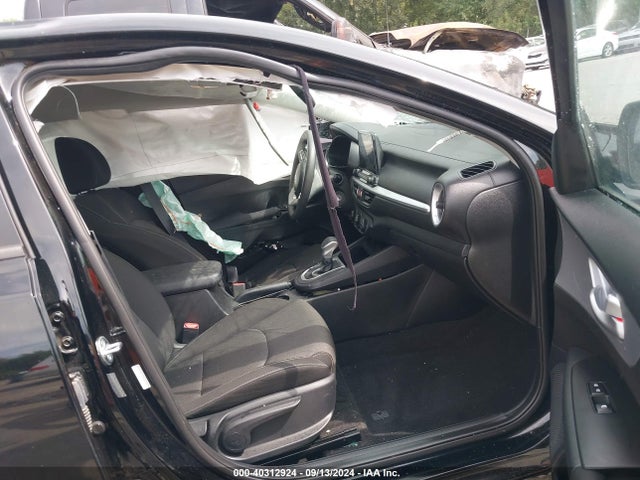 KIA Forte Lxs 2023 3KPF24AD6PE680906 Image 5