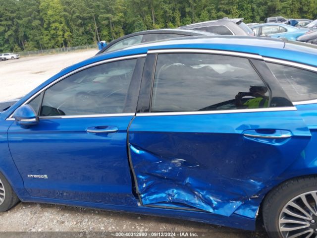 3FA6P0RU5JR206871 Ford Fusion Hybrid Titanium