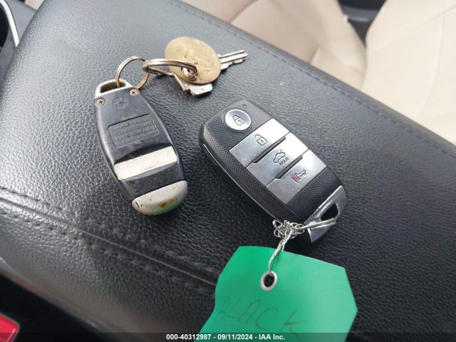 KIA Optima Hybrid Ex 2014 KNAGN4AD1E5074558 Image 11