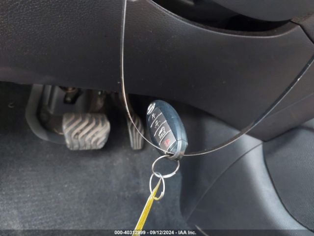 5N1AT2MV1FC923118 Nissan Rogue Sl