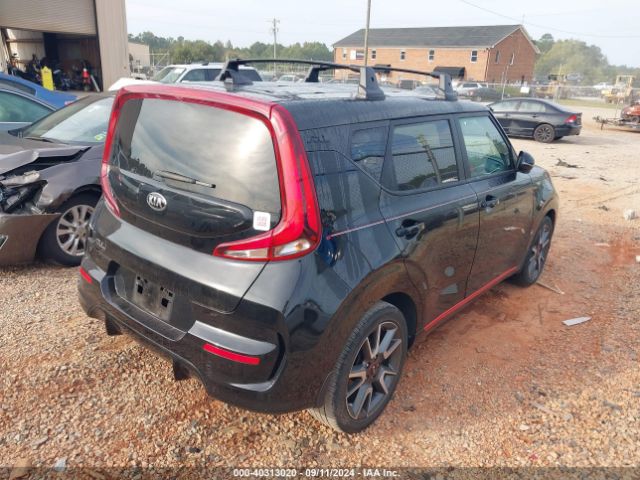 KNDJ63AU0M7777992 KIA Soul Gt-line